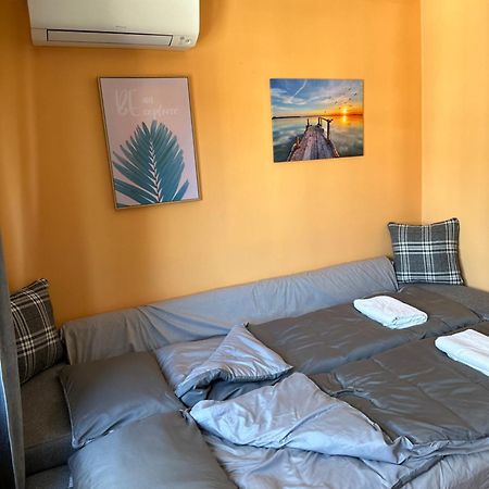 Aurelio Centar Apartment With Balcony And Free Parking 塞拉耶佛 外观 照片
